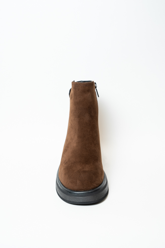 Ботинки женские, арт 4F5138-0606-C2680G, натуральная замша, цвет кор.