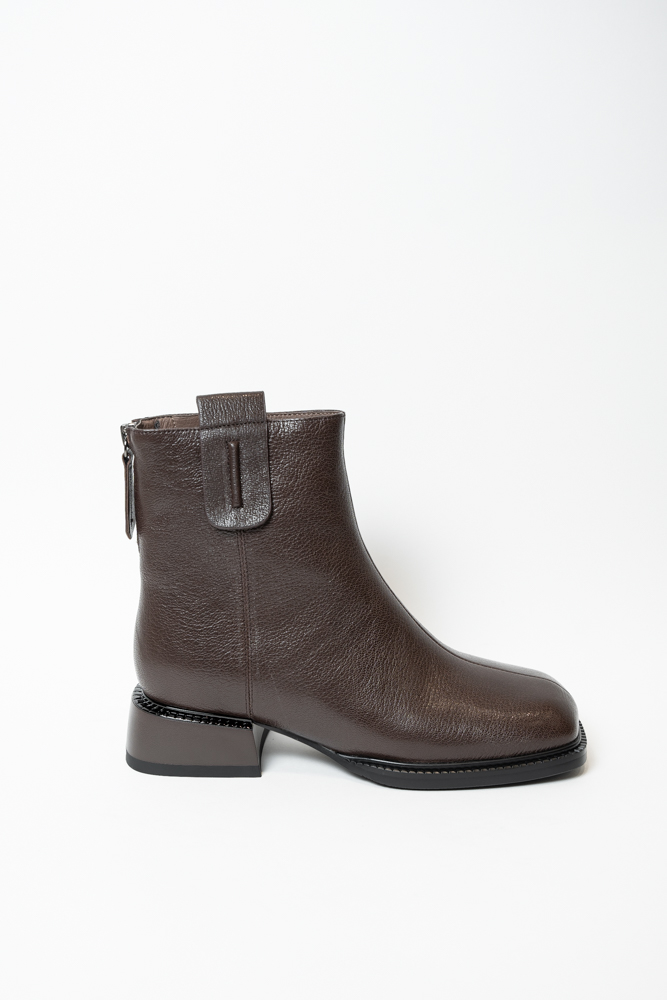 Ботинки женские, арт 202740-M2AM-H3131, натуральная кожа, цвет кор.