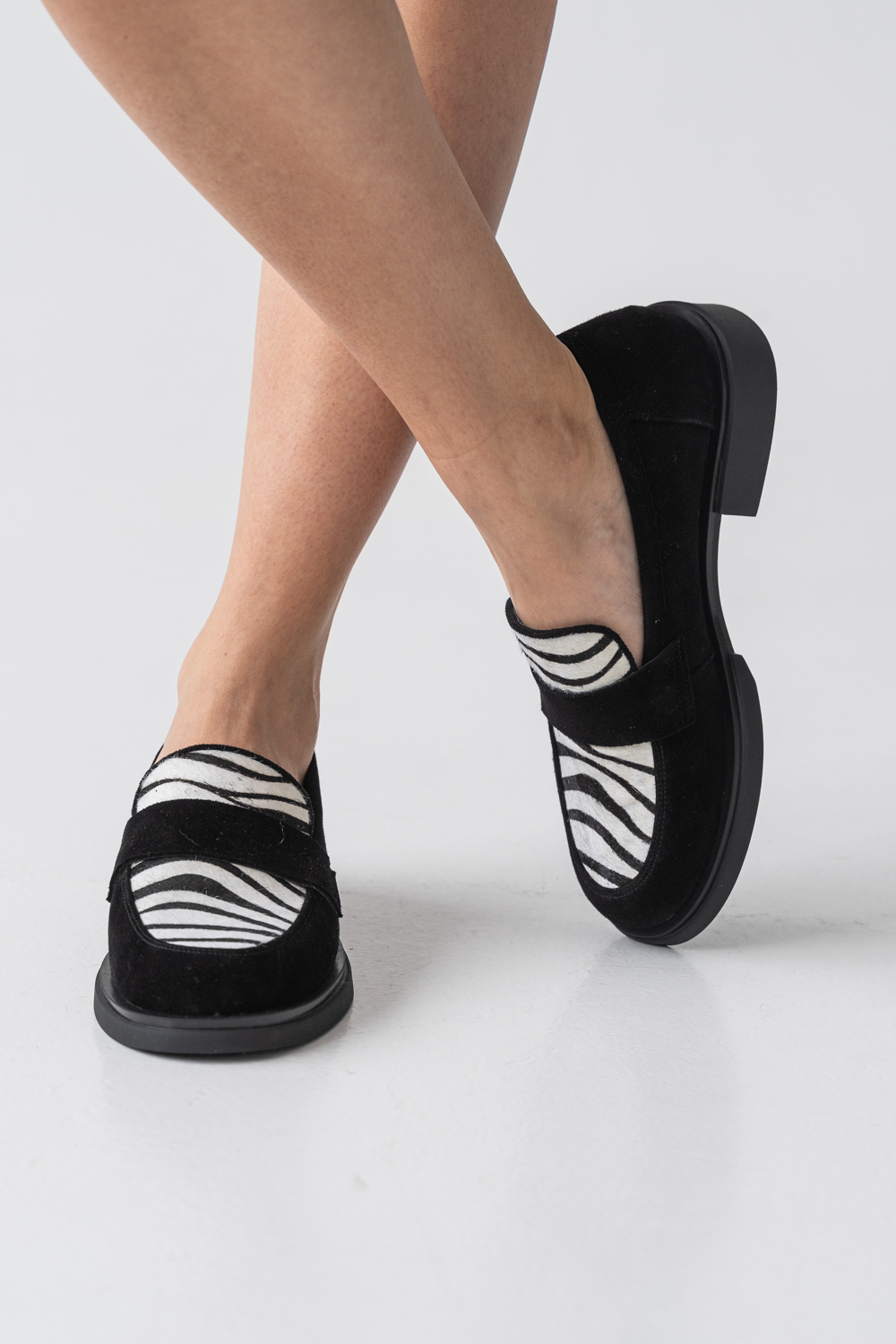 Туфли женские, арт PW3452-21964-4, натуральная кожа, цвет черн.