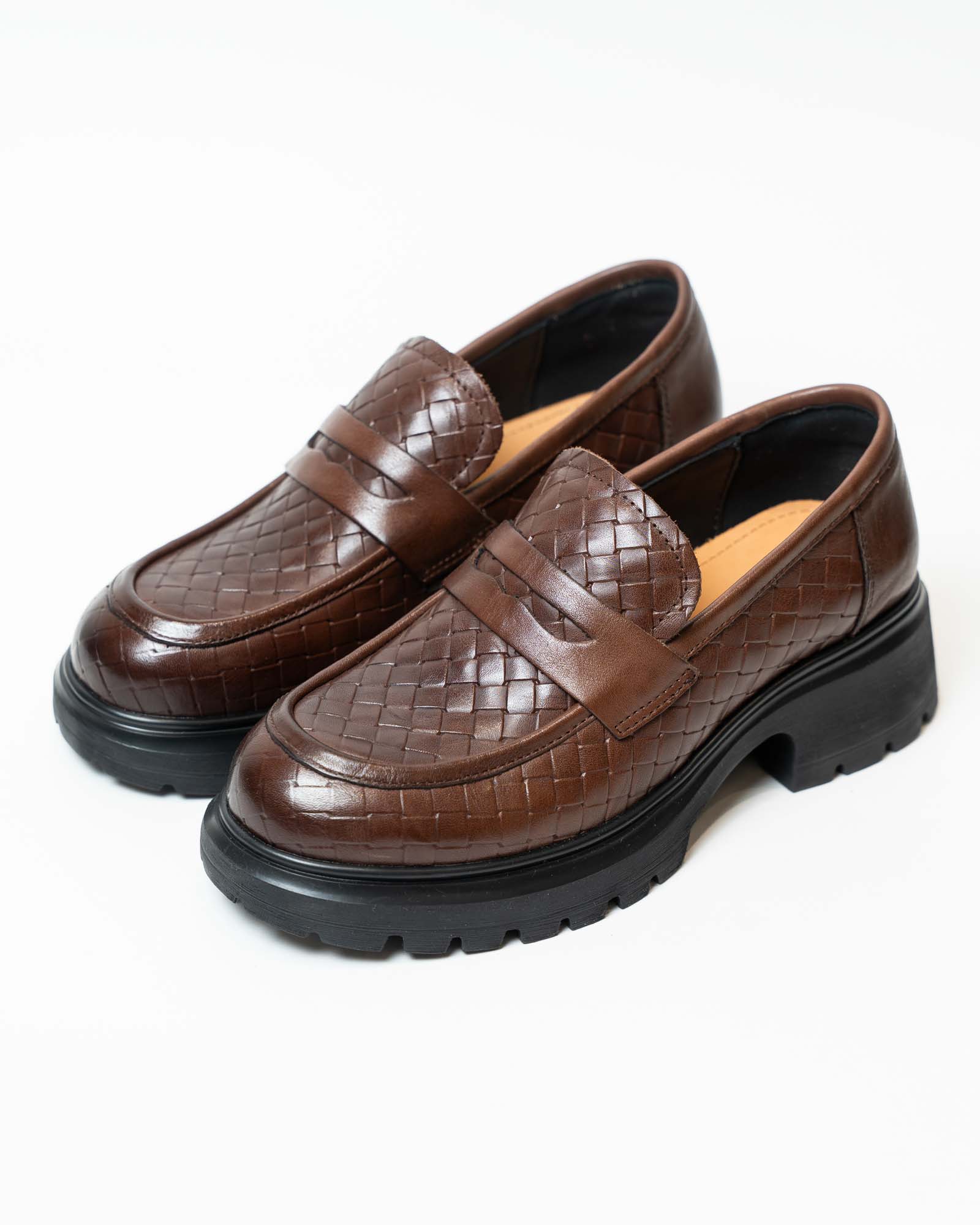 Кроссовки женские, арт 58182-2, натуральная кожа, цвет кор.