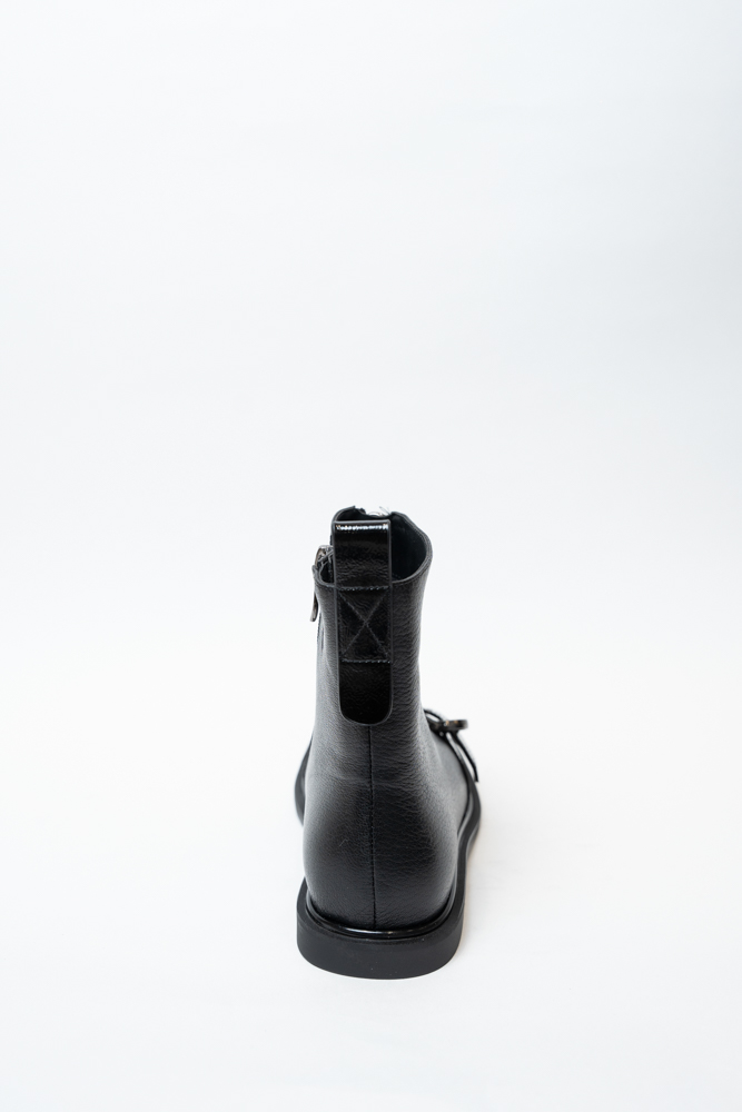 Ботинки женские, арт Y8926N176-Y428BR, натуральная кожа, цвет черн.