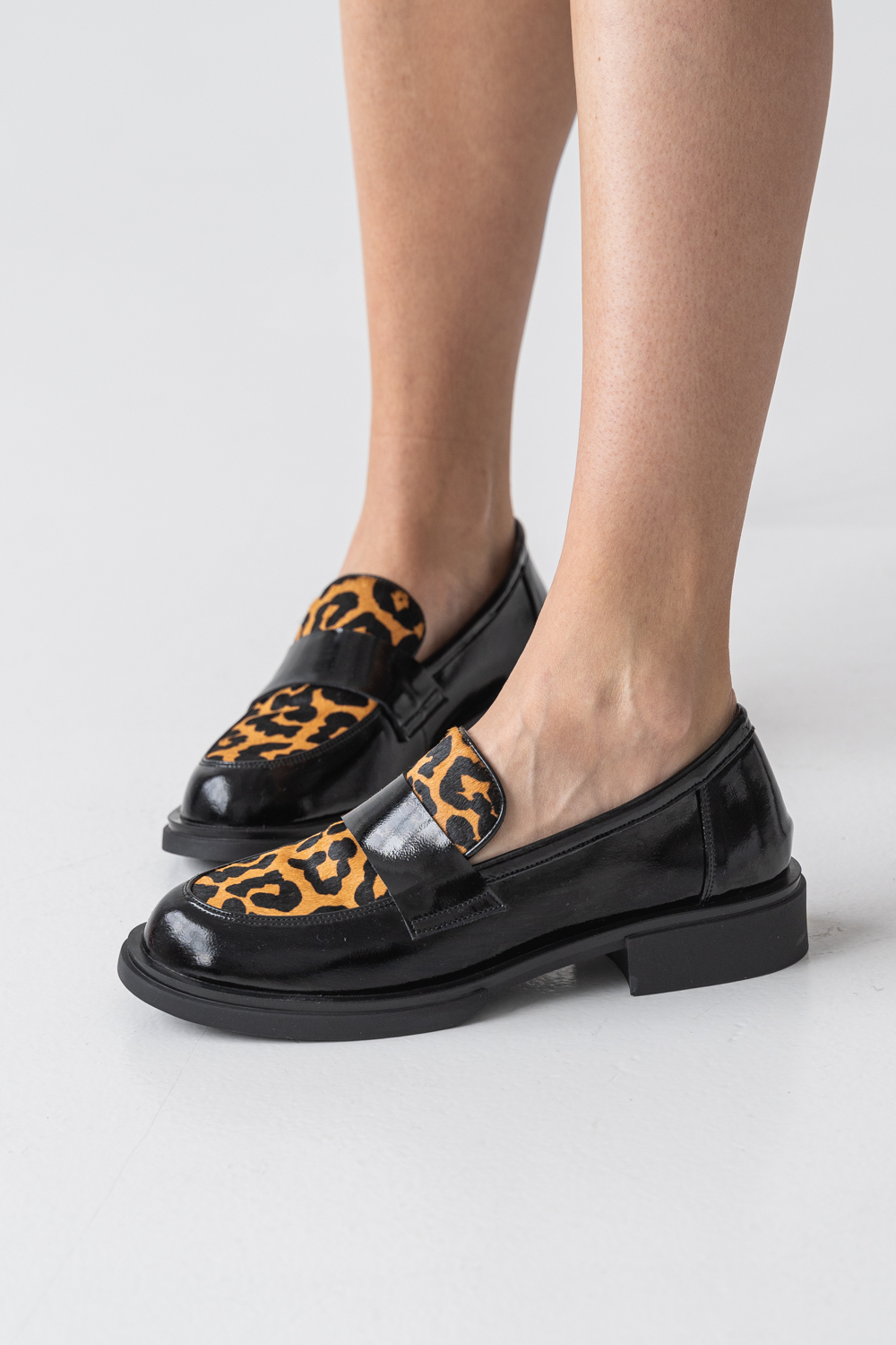 Туфли женские, арт PW3452-21964, натуральная кожа, цвет черн.