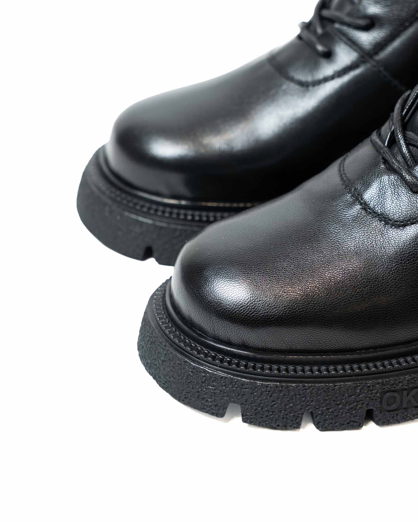 Ботинки женские, арт JA1021-S1094-P2158ZM, натуральная кожа, цвет черн.