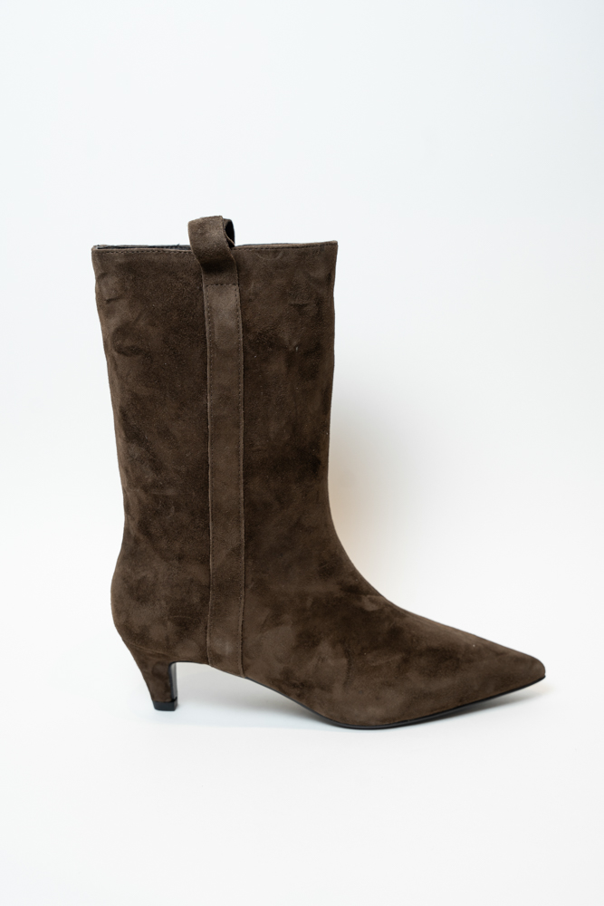 Ботинки женские, арт K525-804-3, натуральная замша, цвет кор.