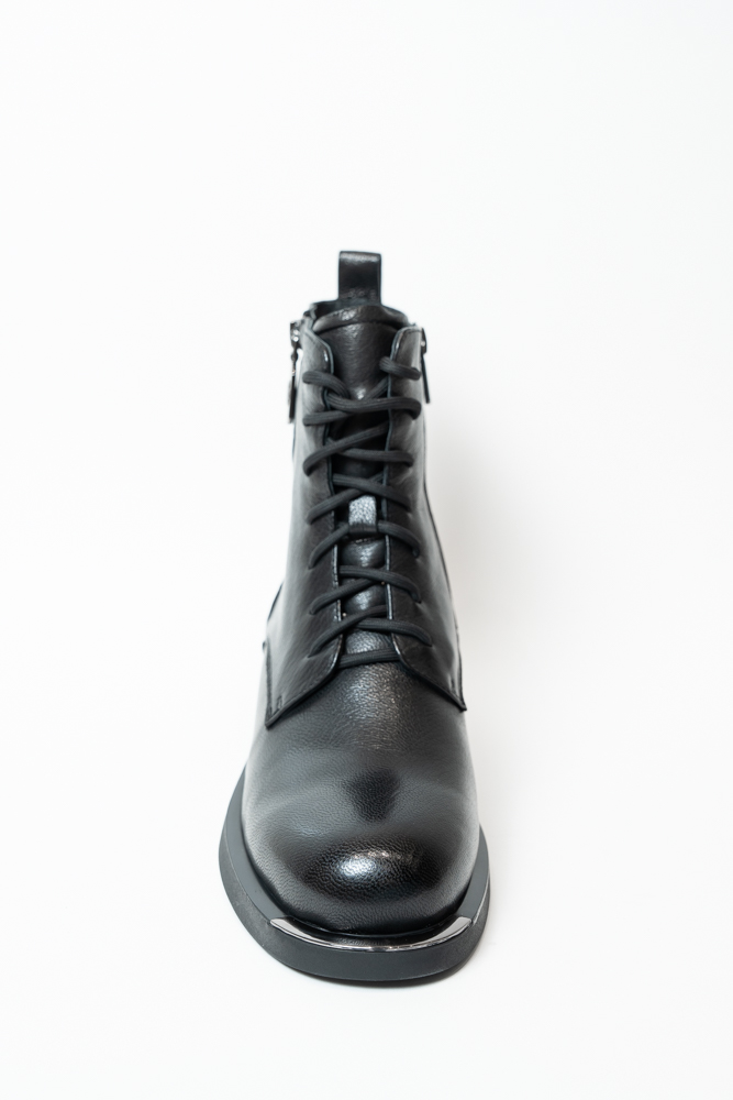 Ботинки женские, арт 01-35A016-21-M05M, натуральная кожа, цвет черн.