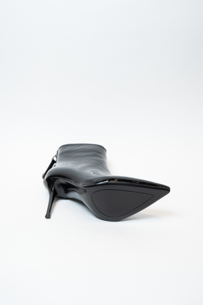 Ботинки женские, арт P113-350/728NP, натуральная лакированная кожа, цвет черн.