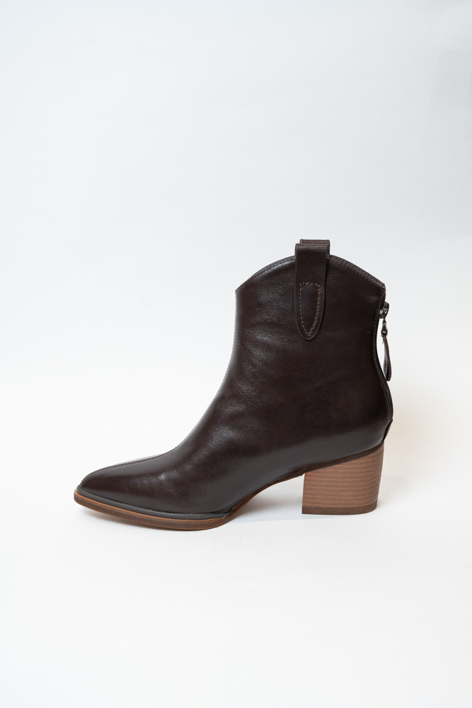 Ботинки женские, арт 2M1152-69R-5, натуральная кожа, цвет кор.