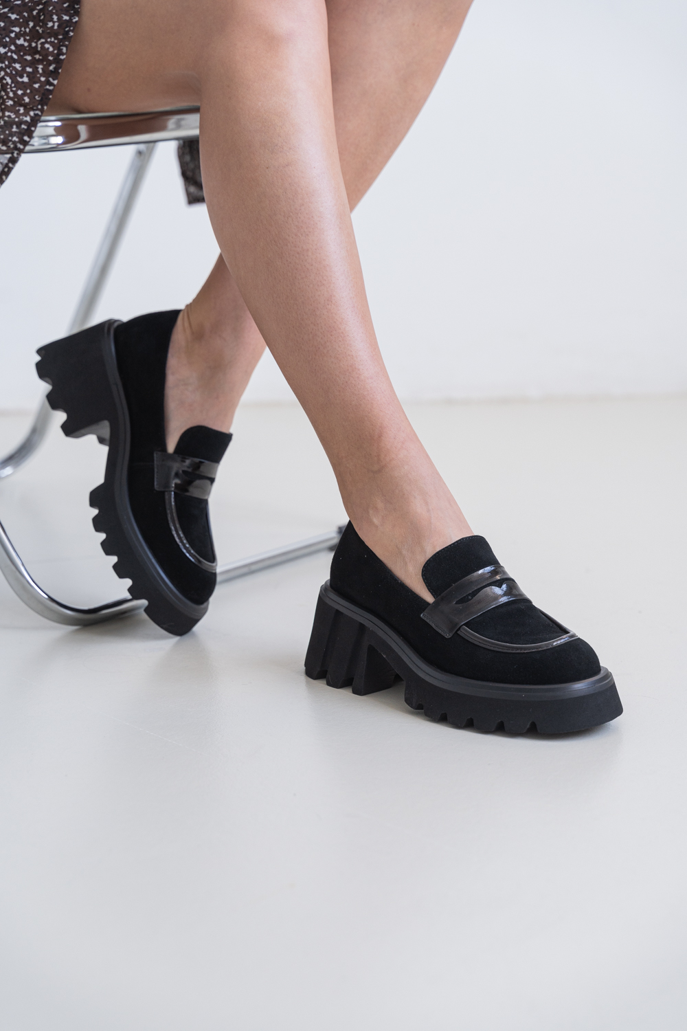 Туфли женские, арт DD847-01A-015, натуральная кожа, цвет черн.