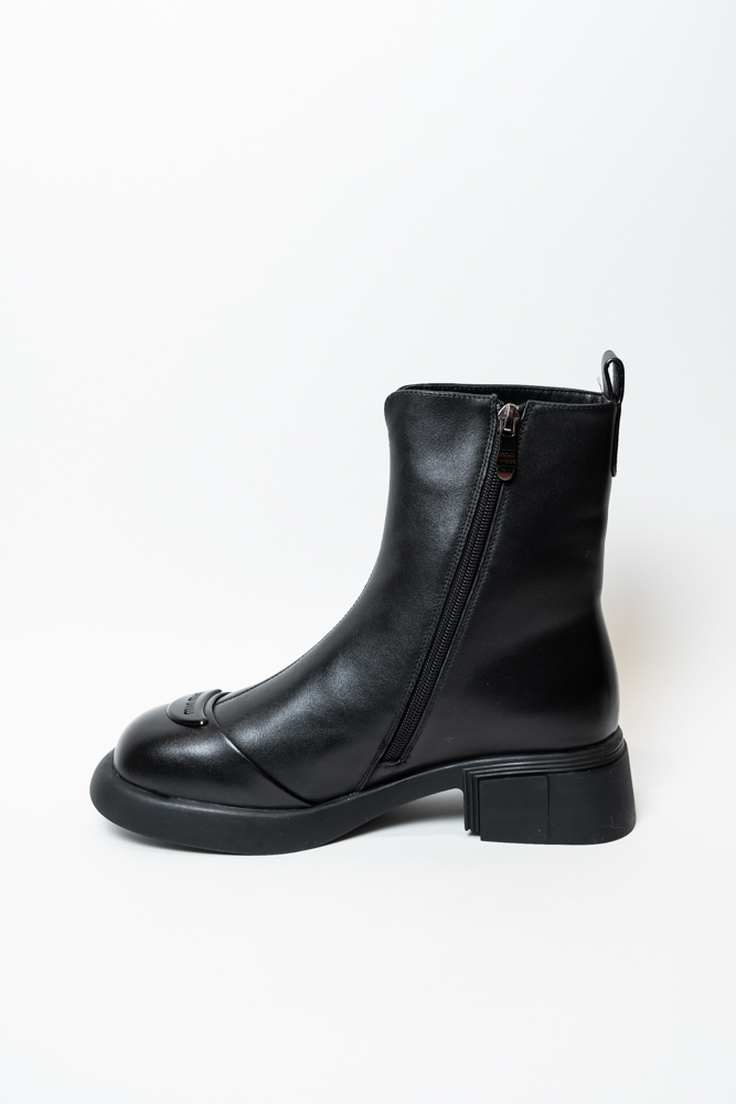 Ботинки женские, арт F1363M-CV166-AMA01, натуральная кожа, цвет черн.