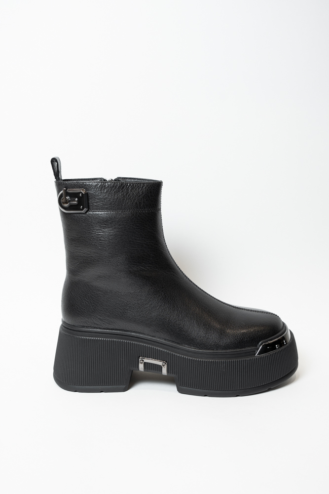 Ботинки женские, арт 6237M-J260-MLW1, натуральная кожа, цвет черн.