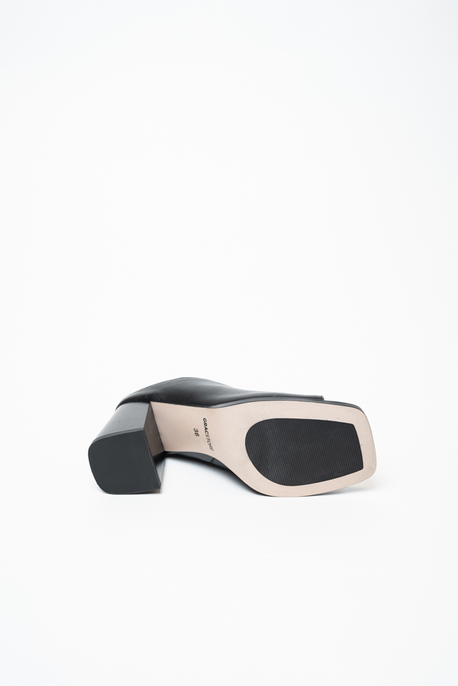 Сабо женские, арт 02-Y9646N271-Y428AL, натуральная кожа, цвет черн.