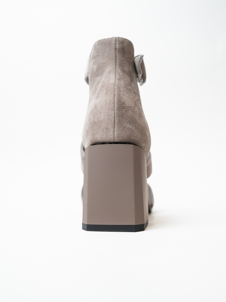 Босоножки женские, арт L270-A720-YF290TH, натуральная замша, цвет беж.