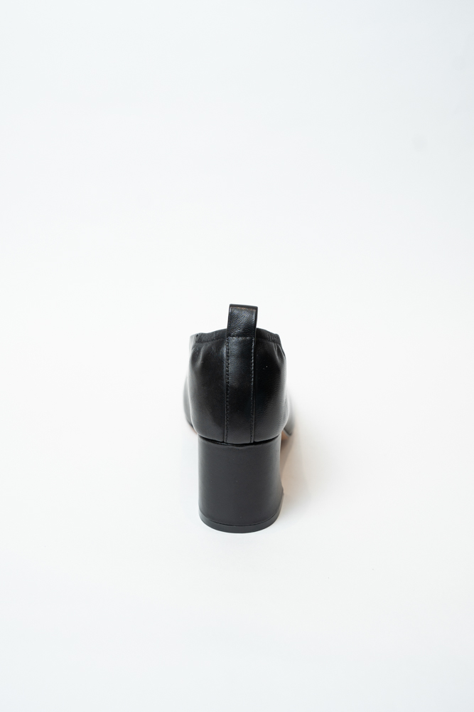 Кроссовки женские, арт T8834-6-Y1, натуральная кожа, цвет черн.