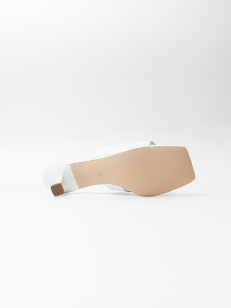 Сабо женские, арт B2222-01H-Y081Y3, натуральная кожа, цвет бел.