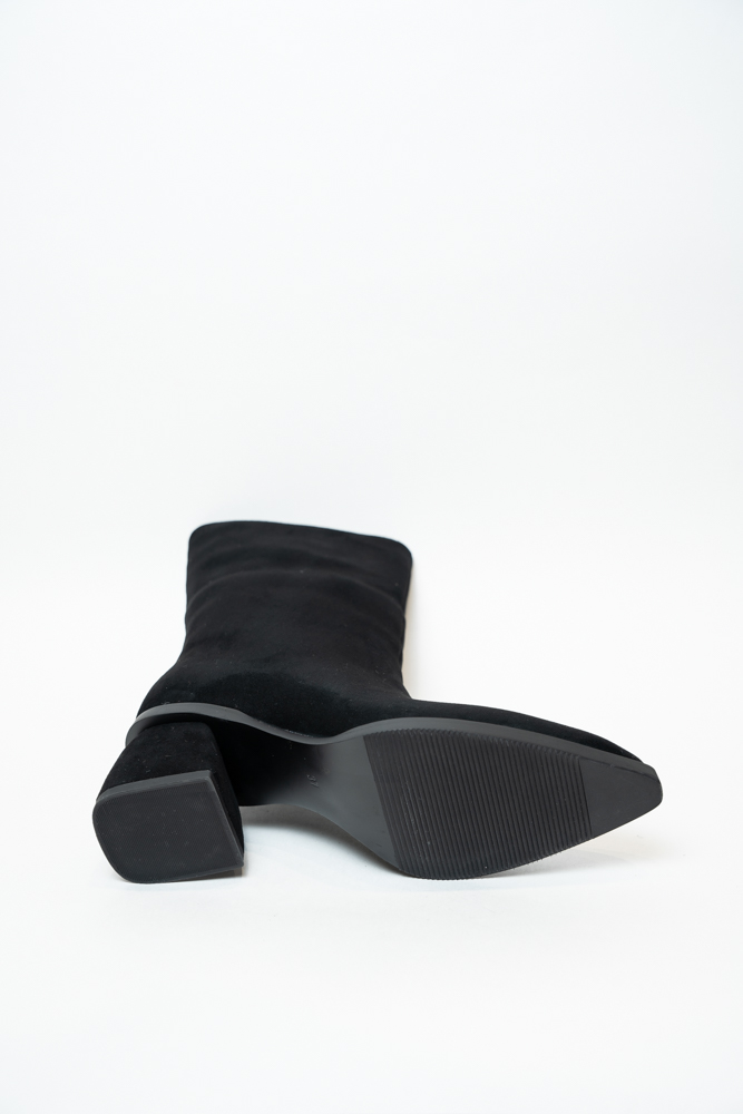 Ботинки женские, арт P111-453ZM/YF, натуральная замша, цвет черн.