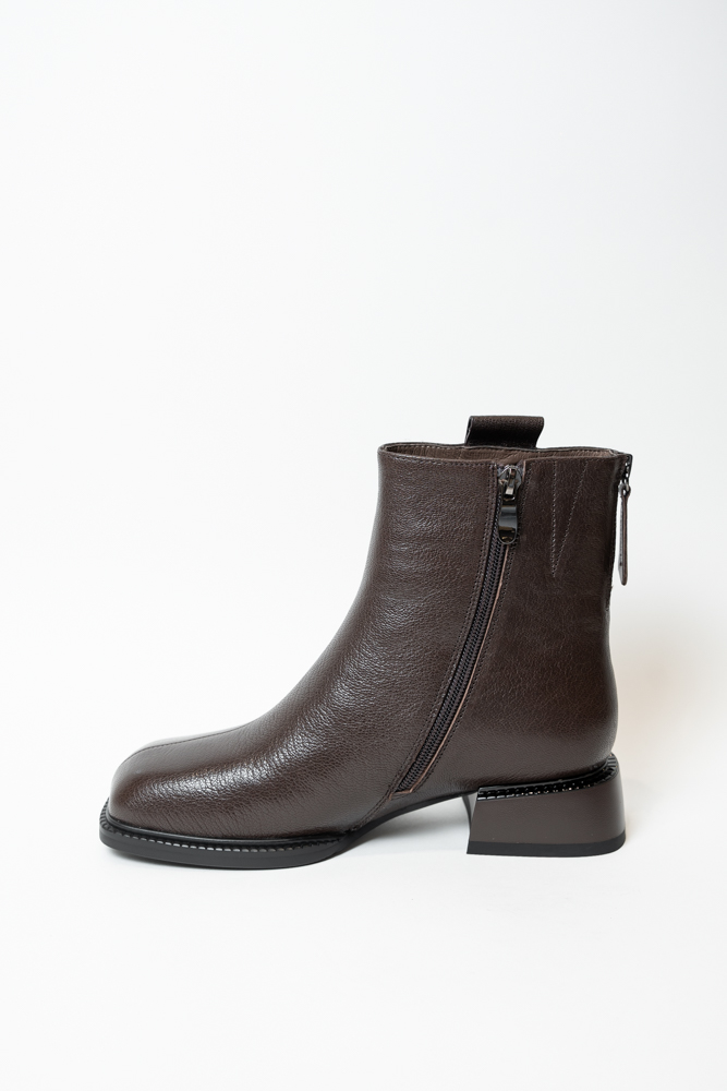 Ботинки женские, арт 202740-M2AM-H3131, натуральная кожа, цвет кор.