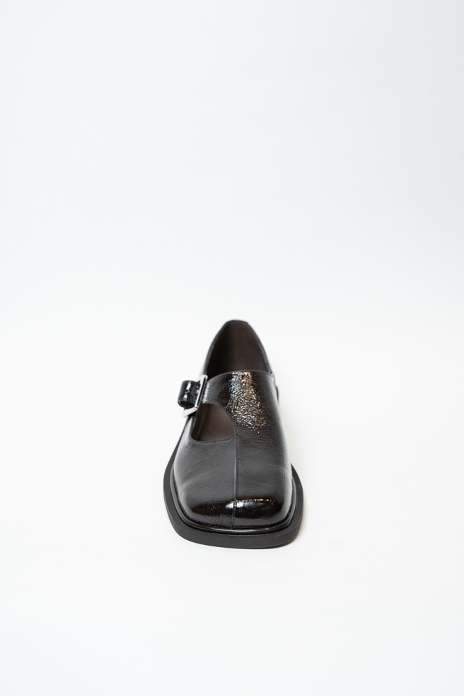 Туфли женские, арт Y7126B604-Y465AP, натуральная лакированная кожа, цвет кор.