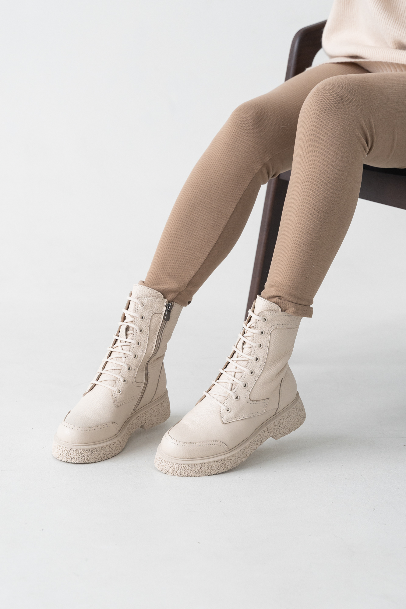 Ботинки женские, арт 35706-682-T2,  натуральная кожа, цвет крем.