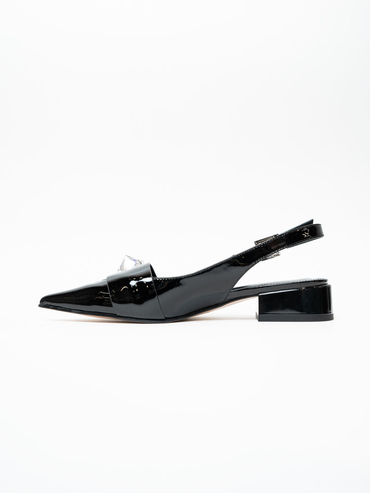 Босоножки женские, арт 511-130/6-8-0/6, натуральная лакированная кожа, цвет черн.