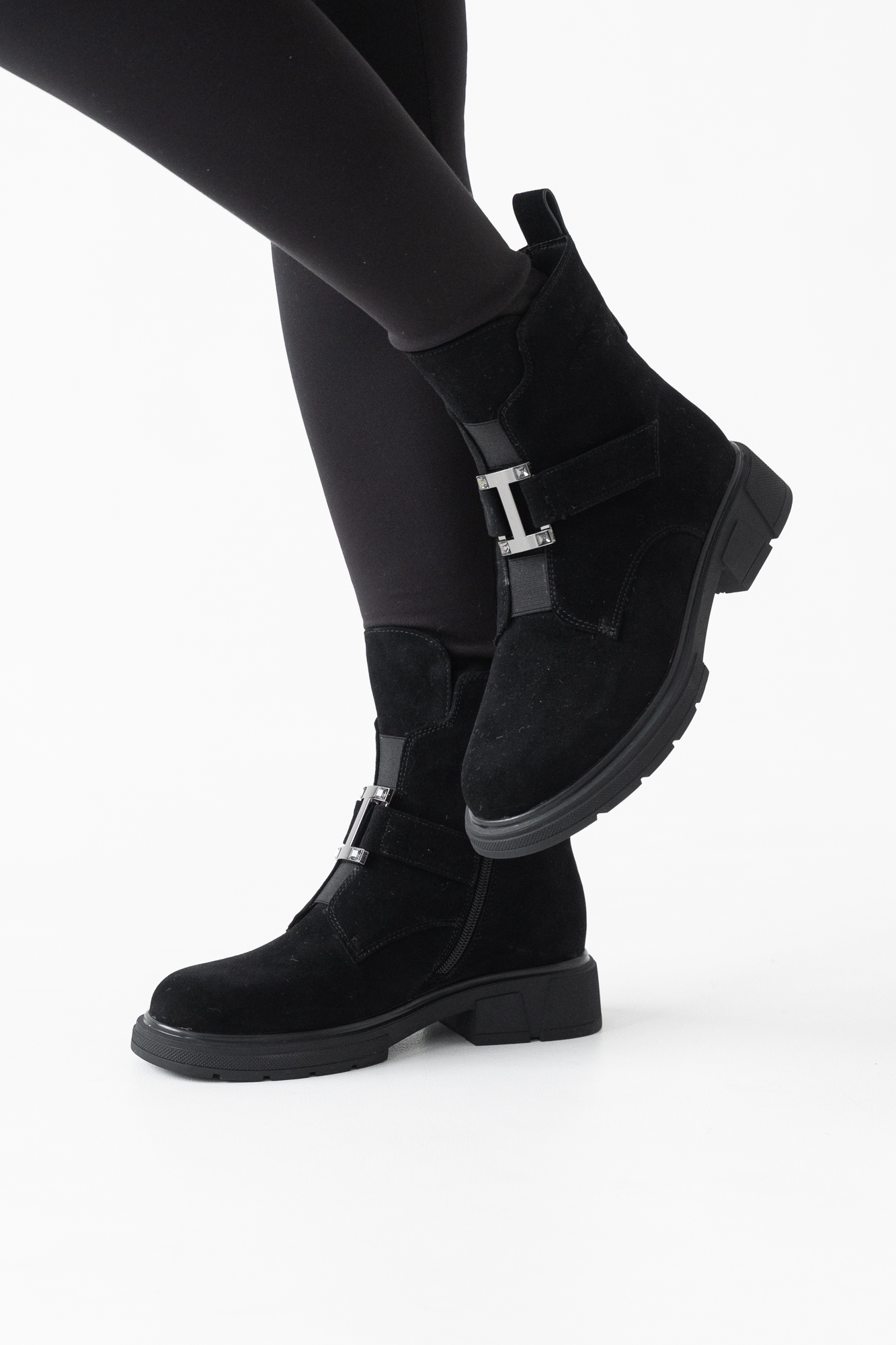 Ботинки женские, арт Z1129-S69M, натуральная замша, цвет черн.