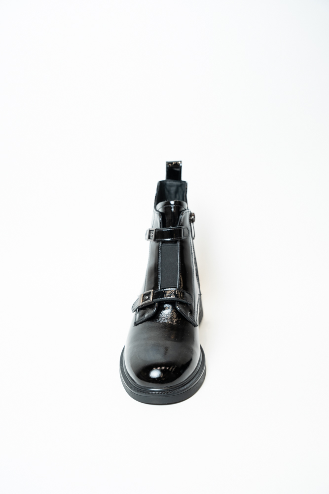 Ботинки женские, арт 2631-5503-QP-R, натуральная лакированная кожа, цвет черн.