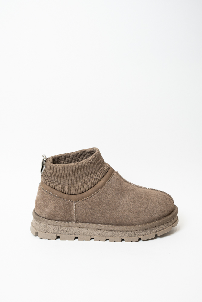 Ботинки женские, арт 11-7069-5, натуральная замша, цвет беж.