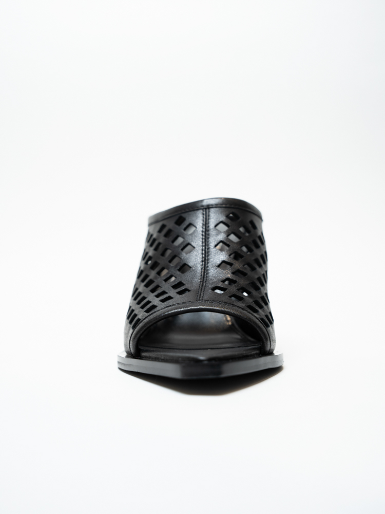 Сабо женские, арт 6101-076-921D, натуральная кожа, цвет черн.