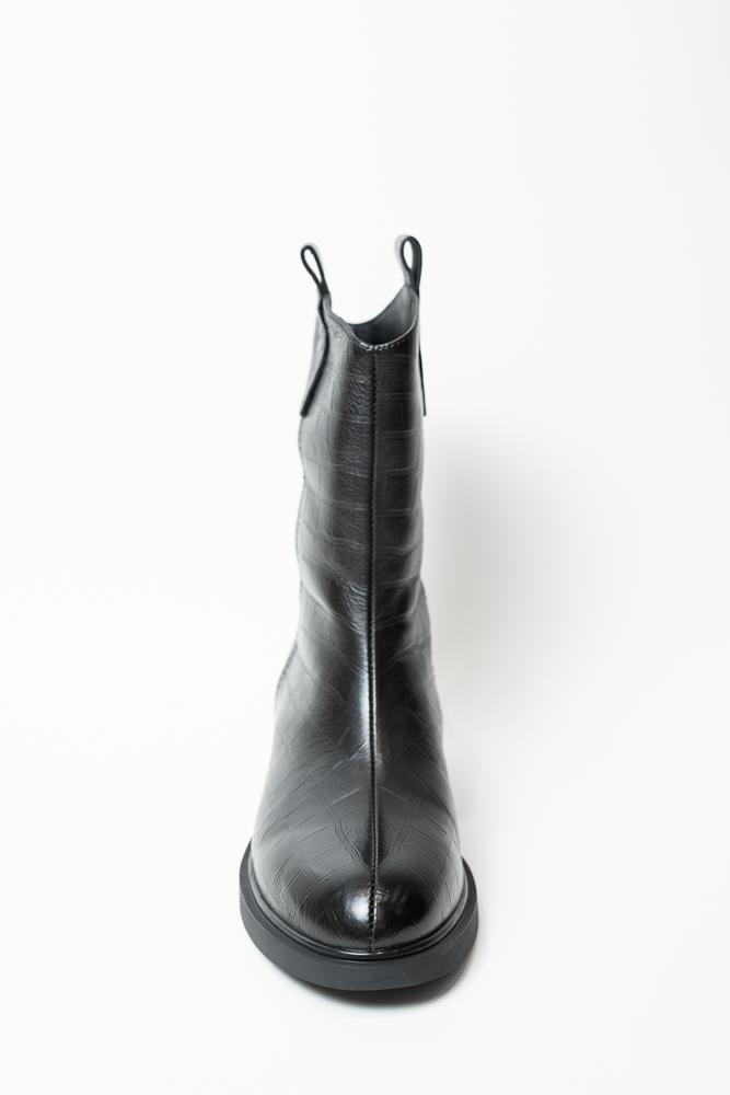 Ботинки женские, арт AKL125-135-P3835, натуральная кожа, цвет черн.