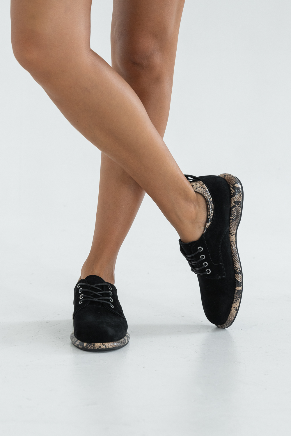 Туфли женские, арт 1753-0302D-F1, натуральная замша, цвет черн.