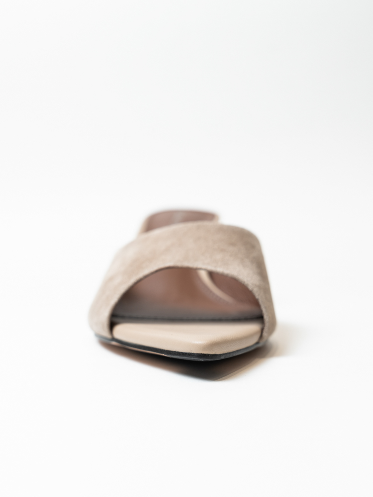 Сабо женские, арт ED3755-2-5, натуральная замша, цвет беж.