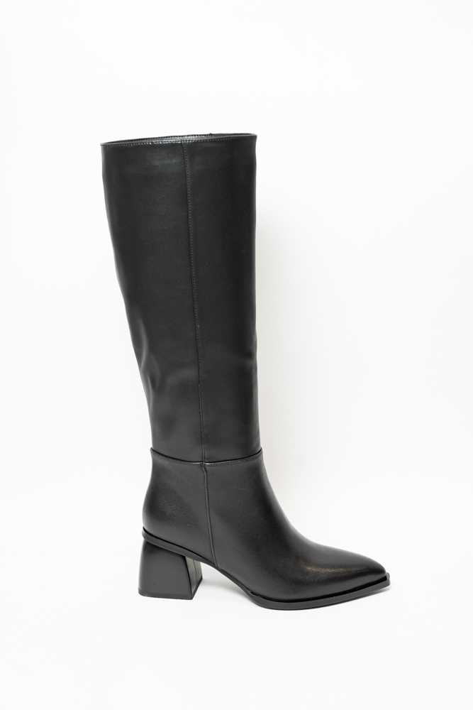 Сапоги женские, арт P111-464/65NP, натуральная кожа, цвет черн.