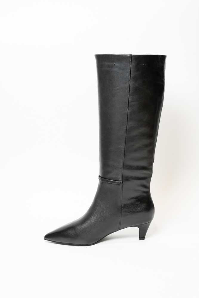 Сапоги женские, арт K525-807-2, натуральная кожа, цвет черн.