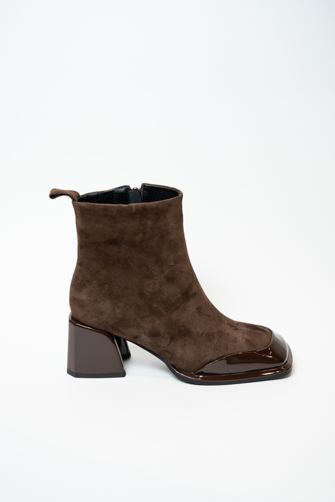 Ботинки женские, арт TP113-255/8819-90, натуральная замша, цвет кор.