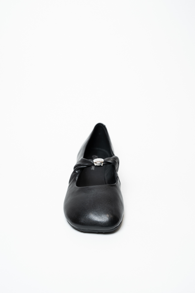 Туфли женские, арт A1033-H2212-P1871, натуральная кожа, цвет черн.