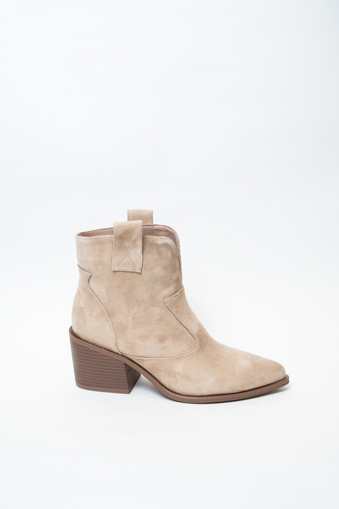 Ботинки женские, арт P113-56-1/961YF, натуральная замша, цвет беж.