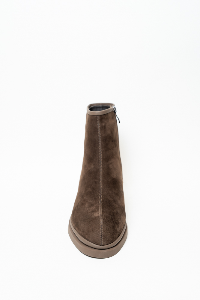 Ботинки женские, арт K76-633-1NM, натуральная замша, цвет кор.