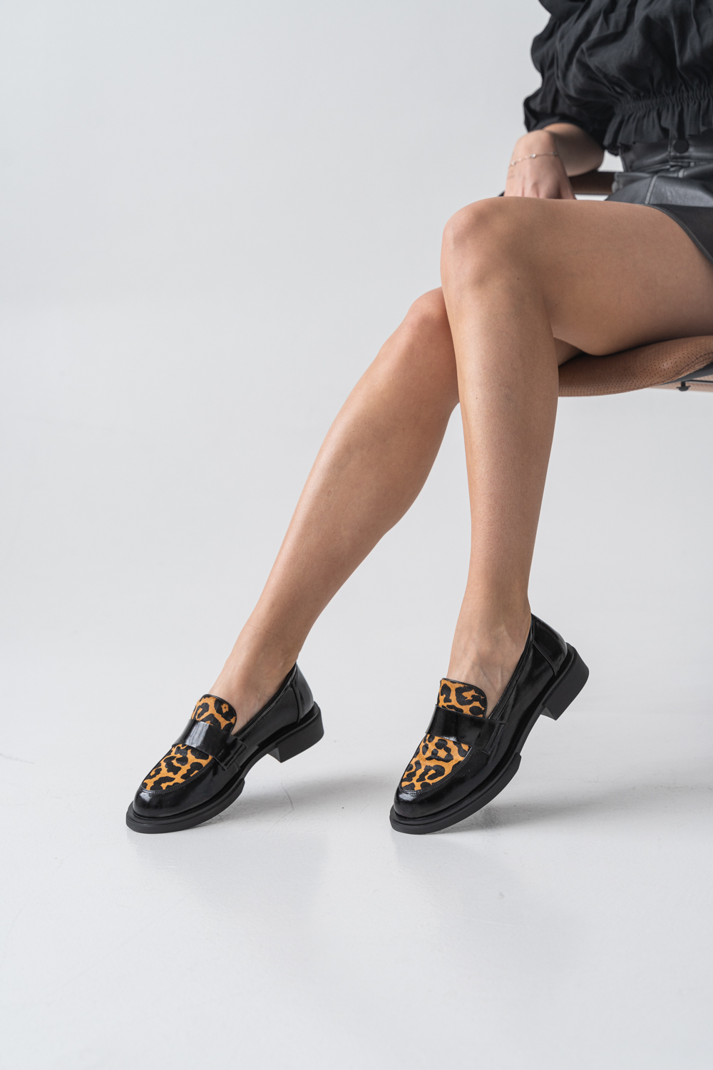 Туфли женские, арт PW3452-21964, натуральная кожа, цвет черн.