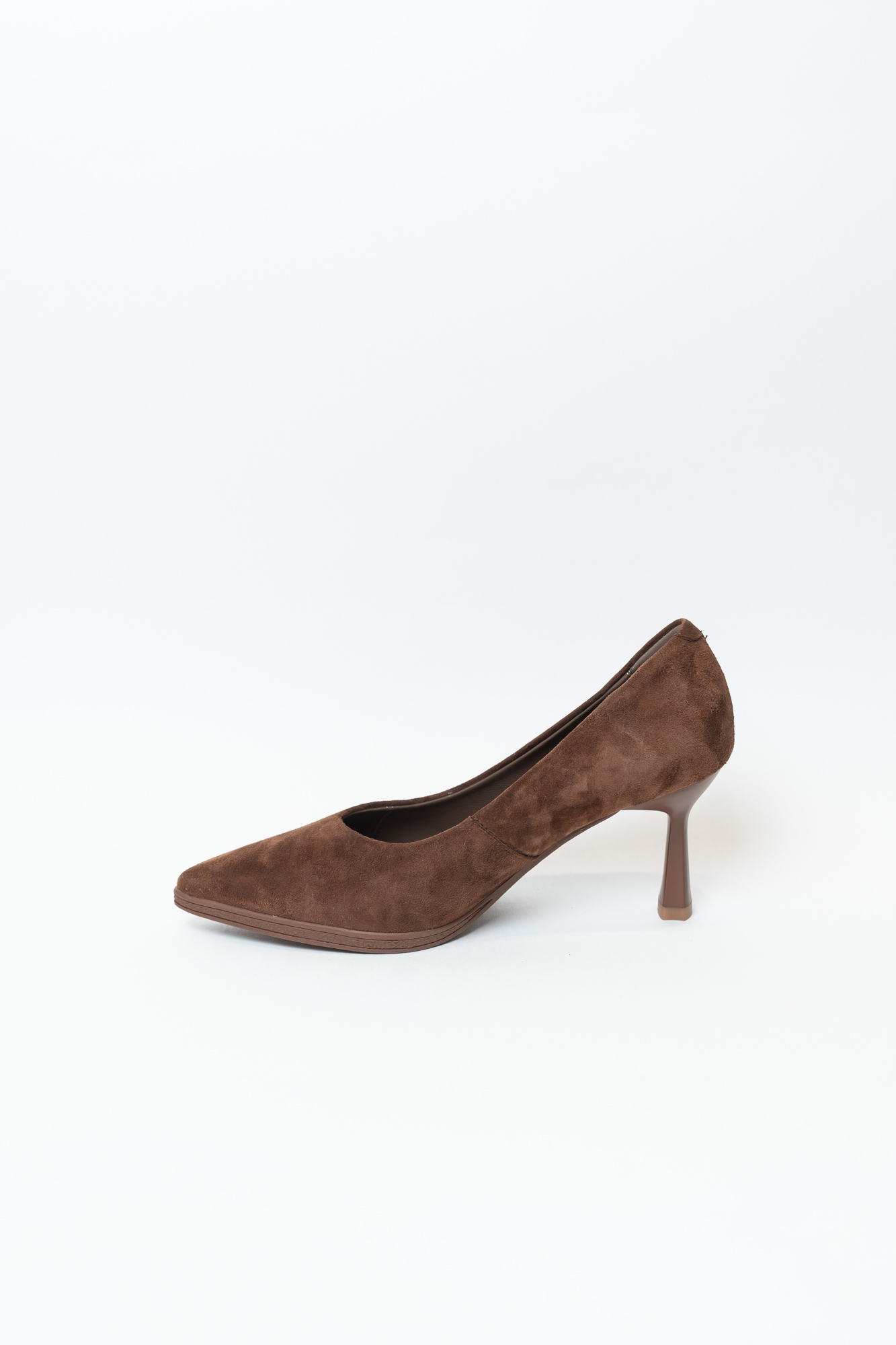 Туфли женские, арт 367-588, натуральная замша, цвет кор.