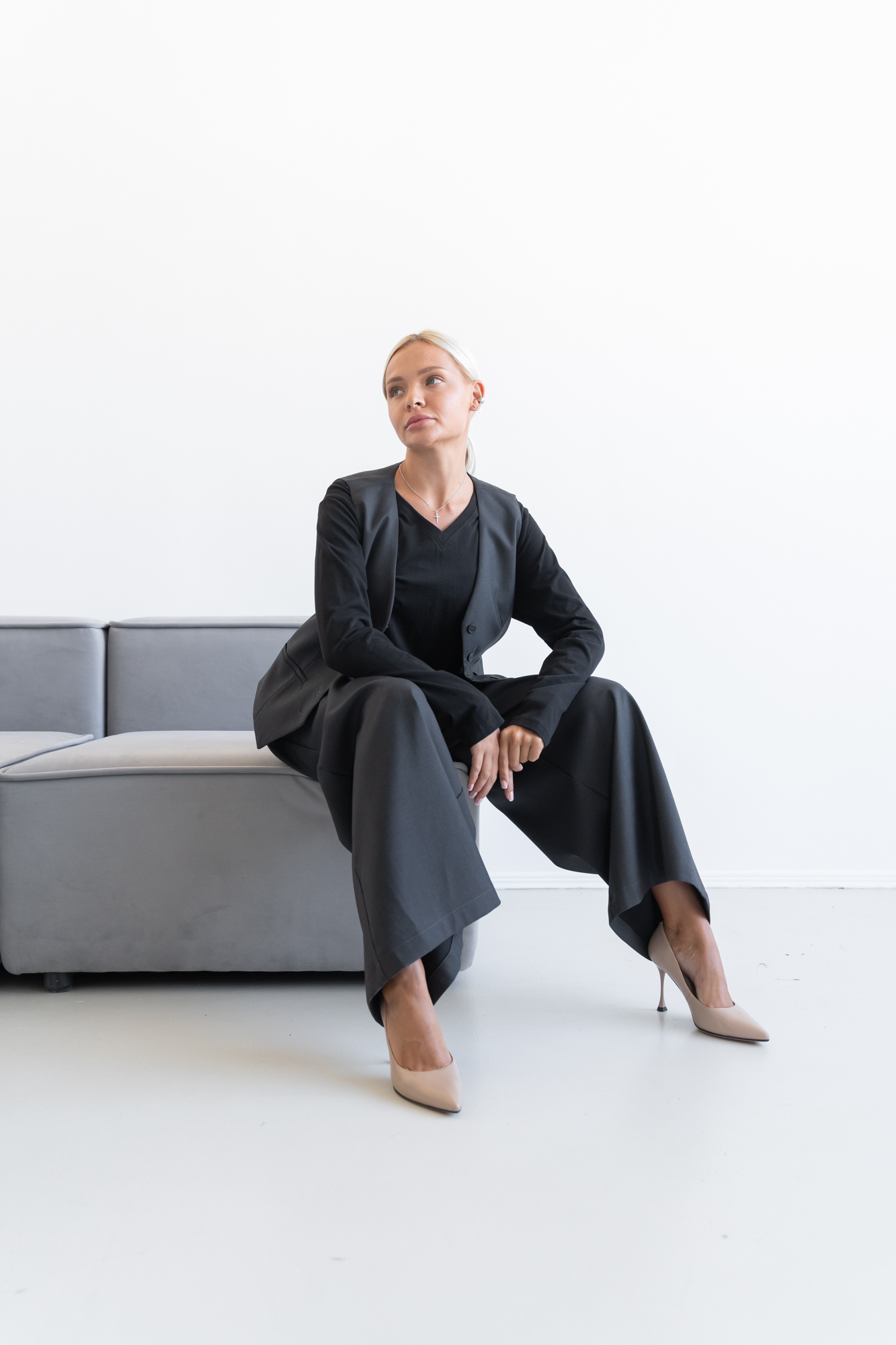 Туфли женские, арт 24C2010-01A, натуральная кожа, цвет беж.