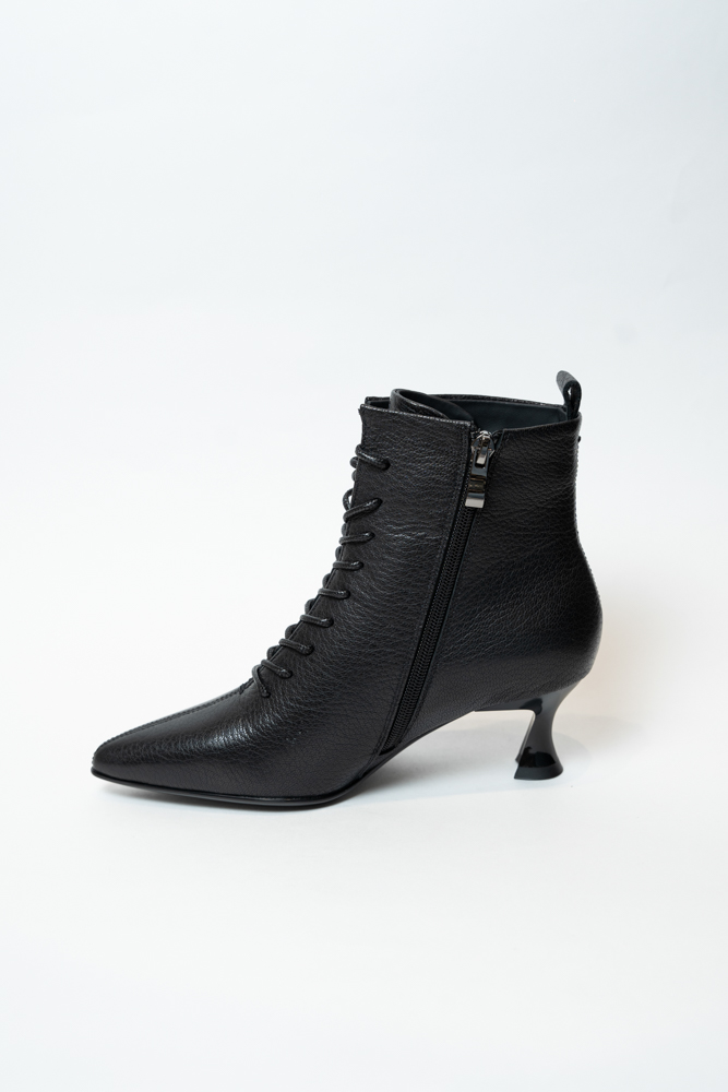 Ботинки женские, арт JA614-H1920-P1537, натуральная кожа, цвет черн.