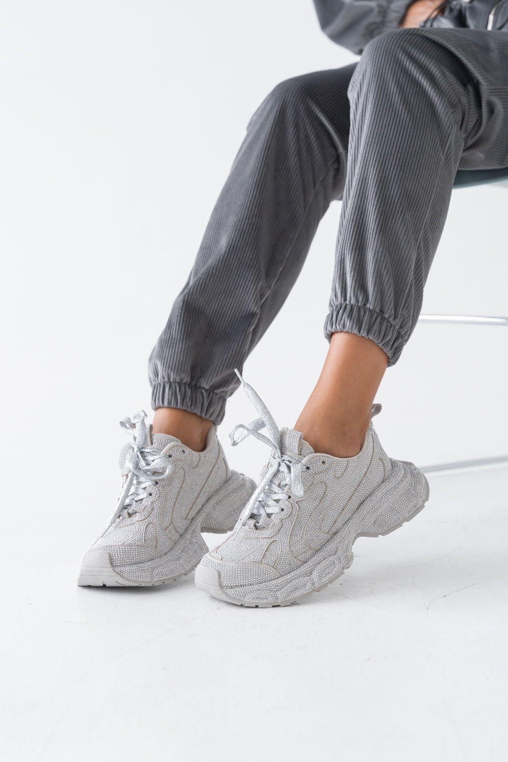 Кроссовки женские, арт 610-1, натуральная кожа, цвет сер.