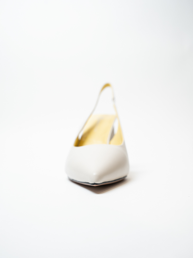 Босоножки женские, арт K8242-3-Y7, натуральная кожа, цвет беж.