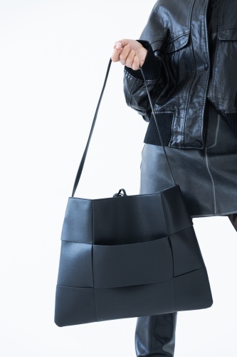Сумка женская, арт 2682, натуральная кожа, цвет черн..