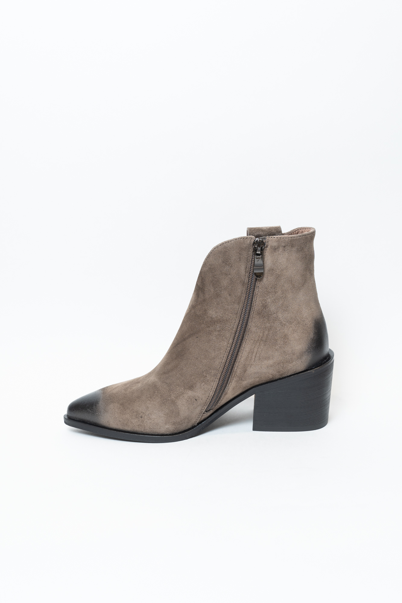 Ботинки женские, арт P107-414/503YF, натуральная замша, цвет сер. Ботинки женские, арт P107-414/503YF, натуральная замша, цвет сер.