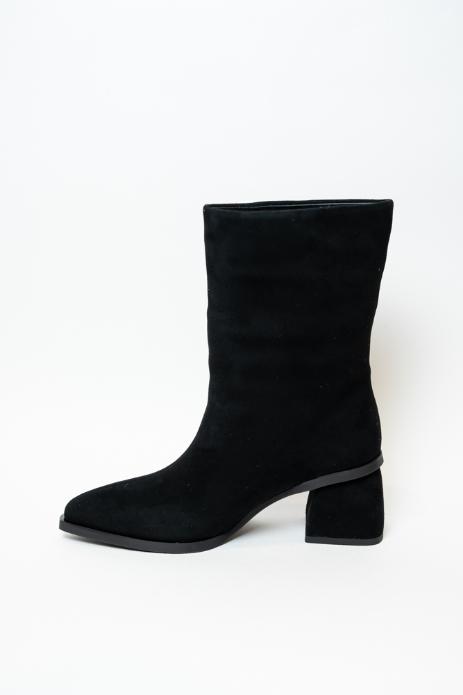 Ботинки женские, арт P111-453ZM/YF, натуральная замша, цвет черн. Ботинки женские, арт P111-453ZM/YF, натуральная замша, цвет черн.
